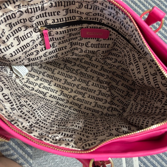 Pink Juicy Couture Beach Tote - Picture 6 of 7